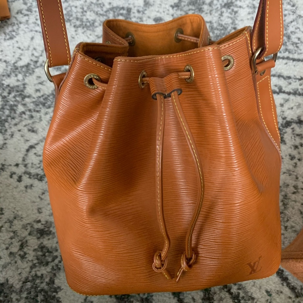 Louis Vuitton Petite Noe